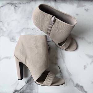 Vince Sansa Light Gray Taupe Leather Open Toe Bootie Heels Size 9.5